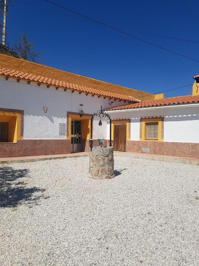 Cueva Maite Apartment Cortes de Baza Exterior photo